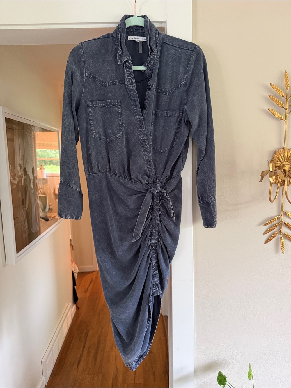Young Fabulous & Broke Washed Blue Chambray Wrap Shirtdress Tie Waist - small